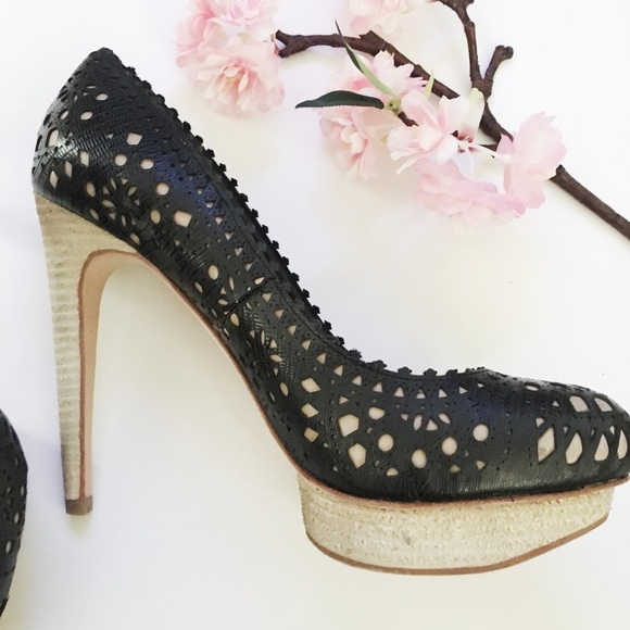 BCBG Max Azria Black Platform Heels NWOB - Picture 2 of 8